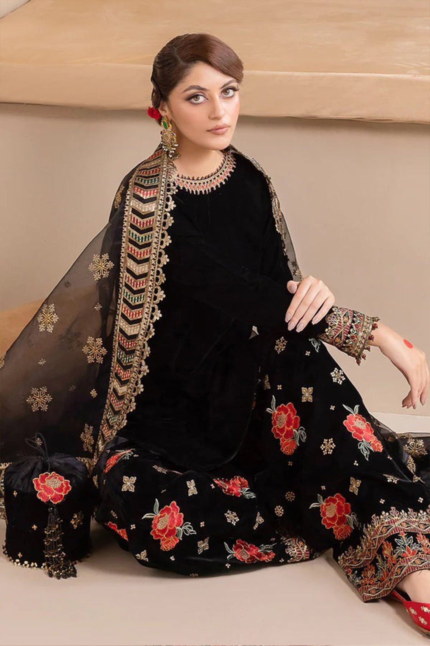 QN577 Embroidered Winter Velvet Dress With Organza embroidered Dupatta