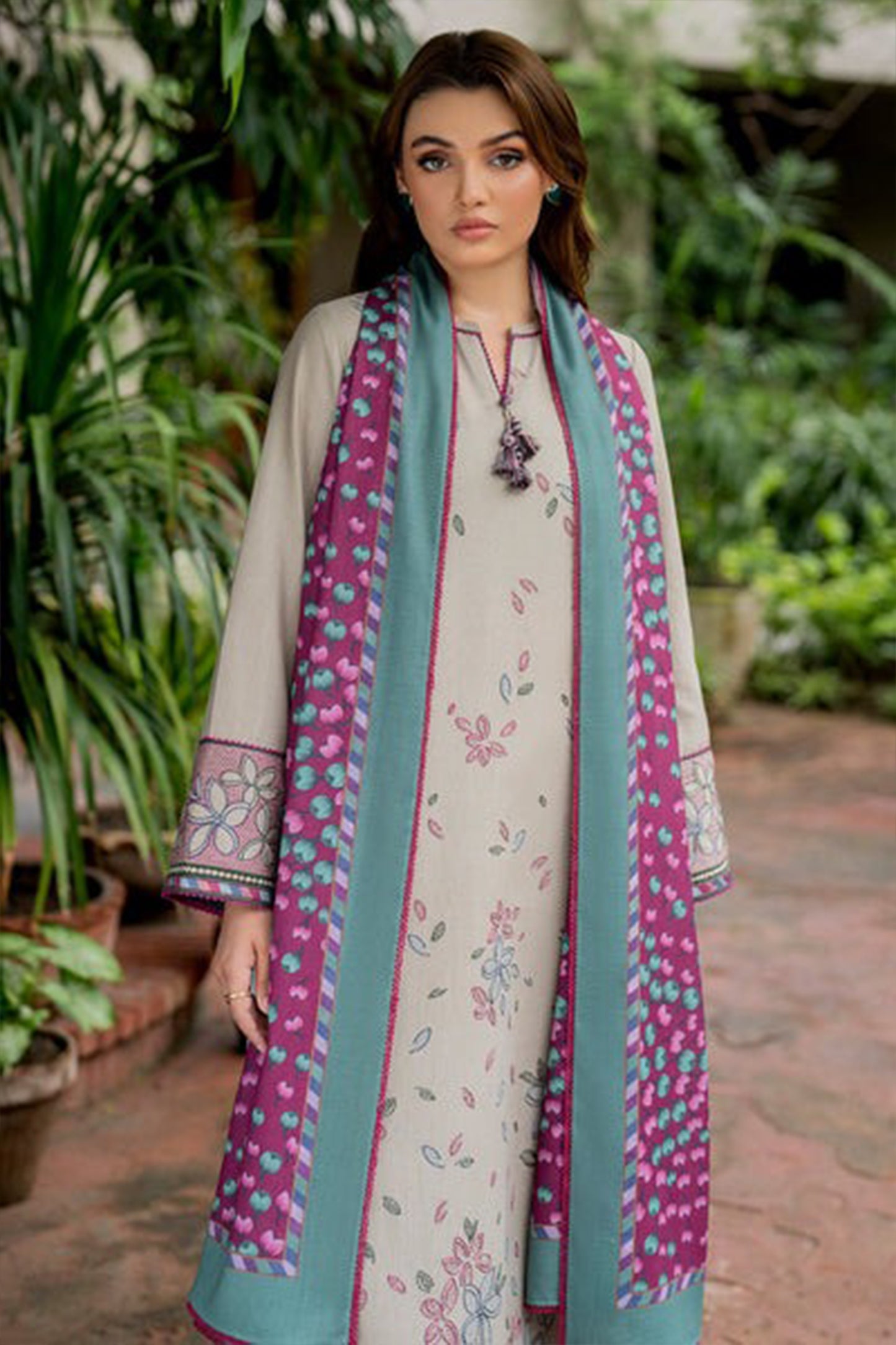 QN818-WINTER 3PC Dhannak Embroidered suit with Printed Shawll