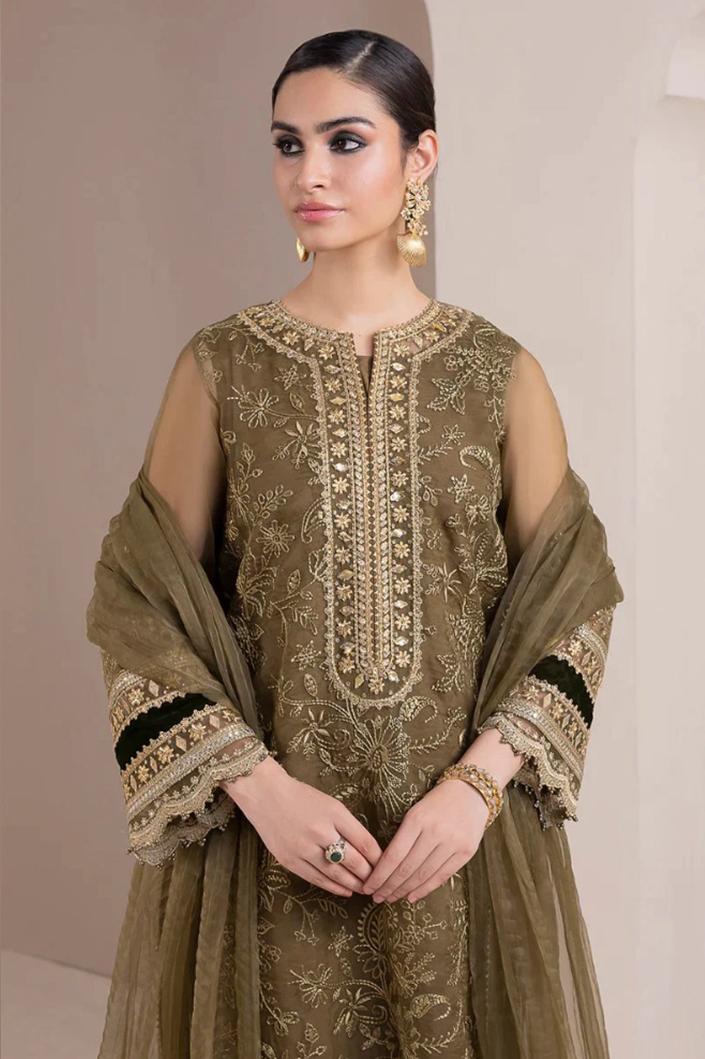QN728-BAROQUE-Embroidered 3pc organza dress with organza duppata