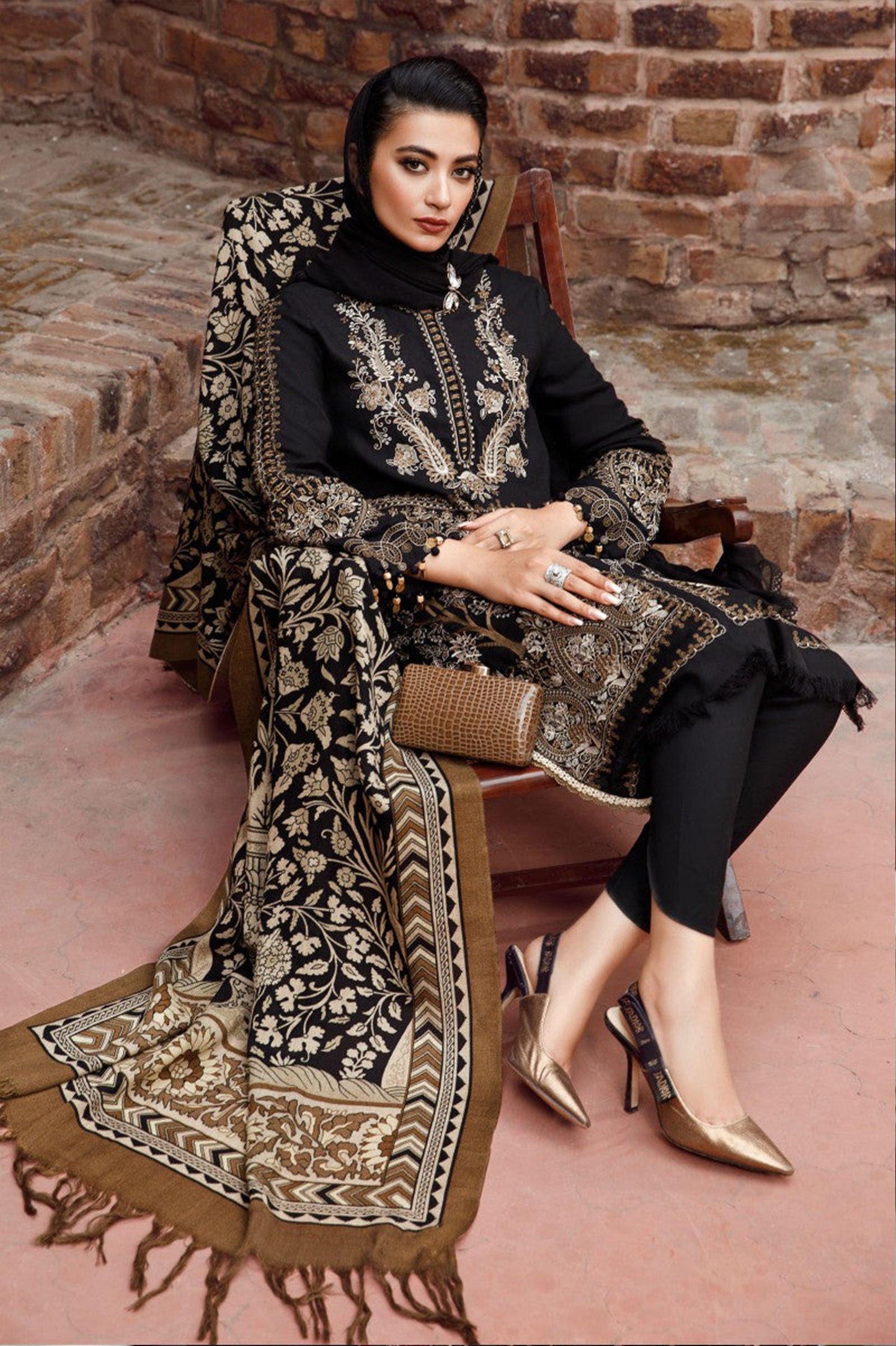 QN877-WINTER 3PC Dhanak Embroidered suit with Printed Shawll