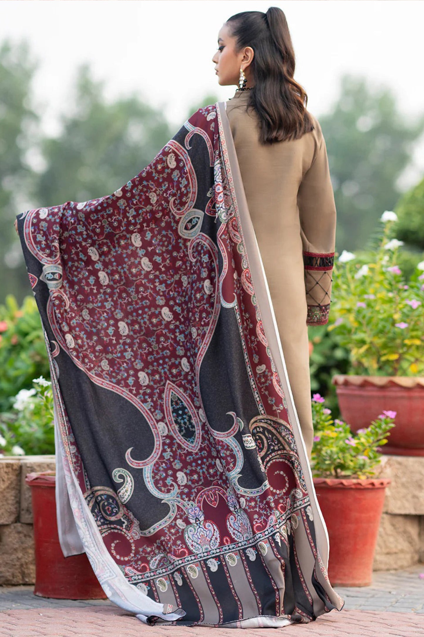 QN617-WINTER 3PC Dhannak Embroidered suit with Printed Shawll