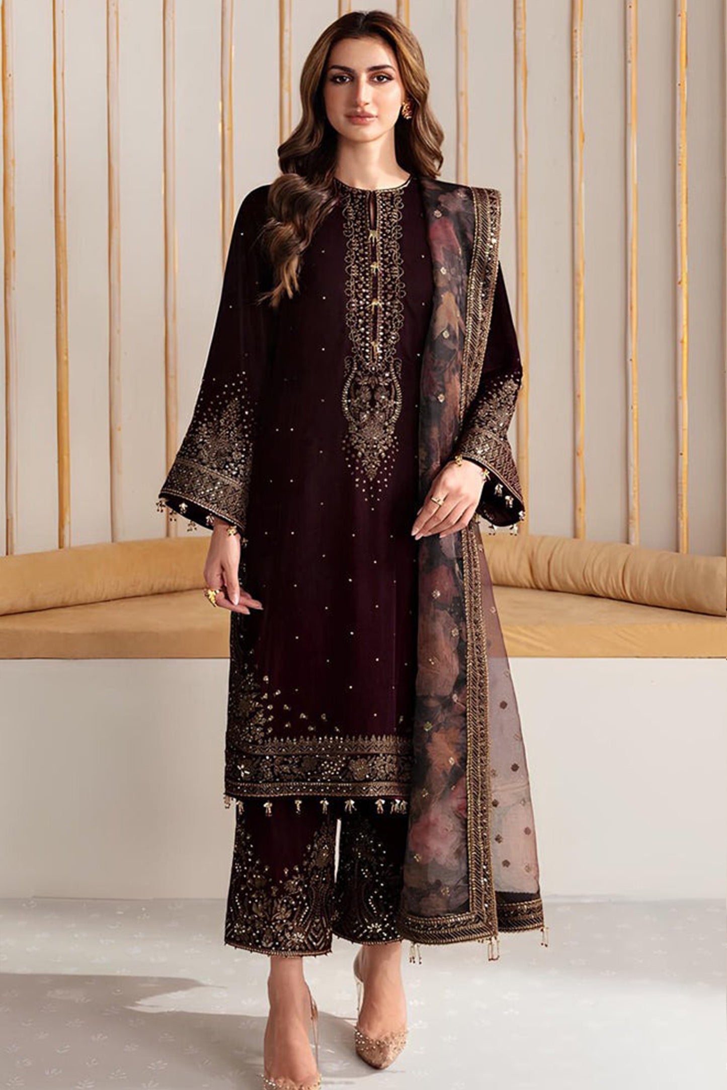 QN902-Winter Velvet Unstitched 3PCs Embroidered Dress With Organza Dupatta