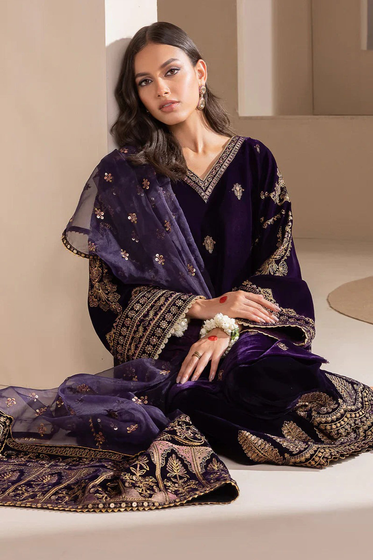 QN1111 -WINTER Velvet Embroidered with Embroidered duppatta Winter Collection