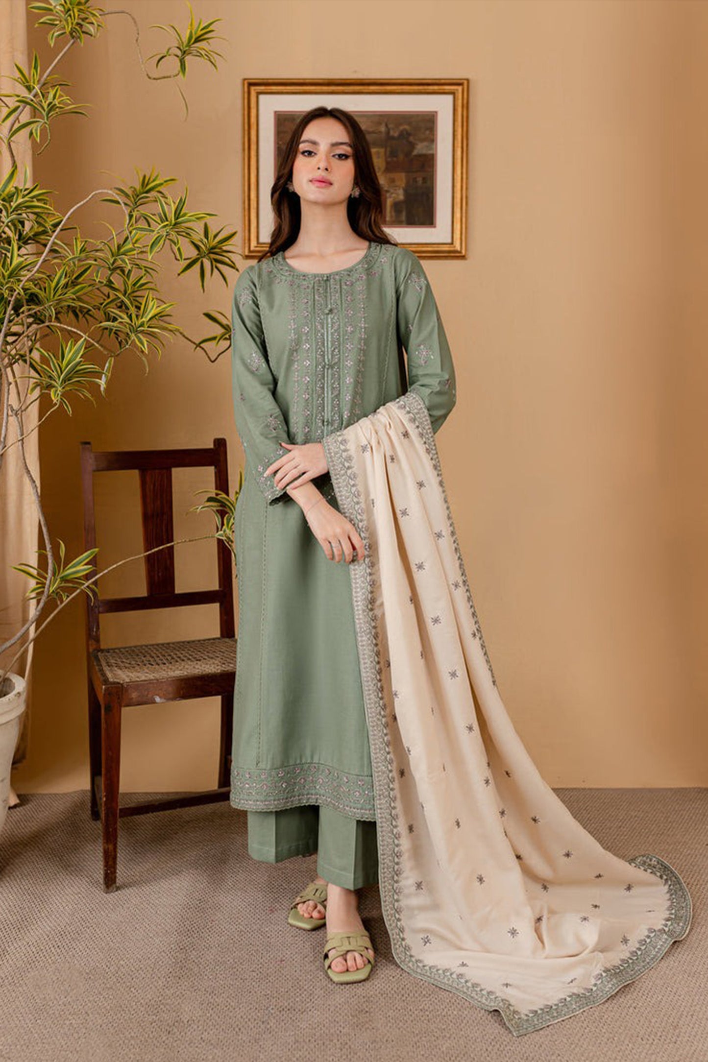 QN1121-winter 3PC DHANAK EMBROIDERED SHIRT WITH DHANAK EMBROIDERED SHAWL