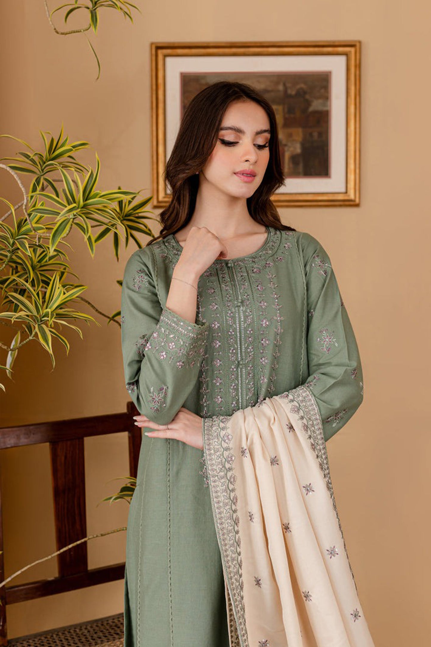 QN1121-winter 3PC DHANAK EMBROIDERED SHIRT WITH DHANAK EMBROIDERED SHAWL