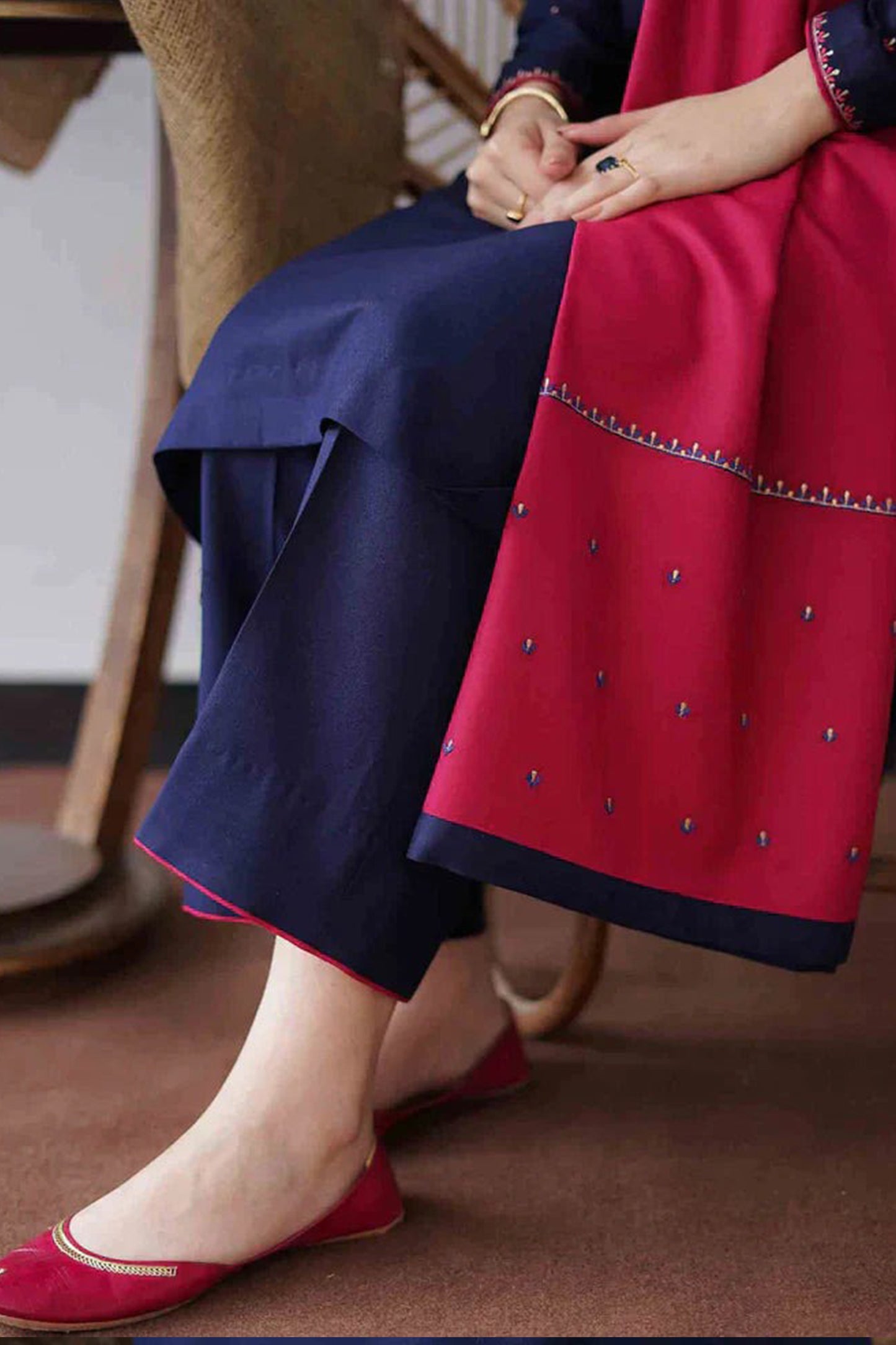 QN404-WINTER 3PC Dhanak suit with Embroidered Shawll