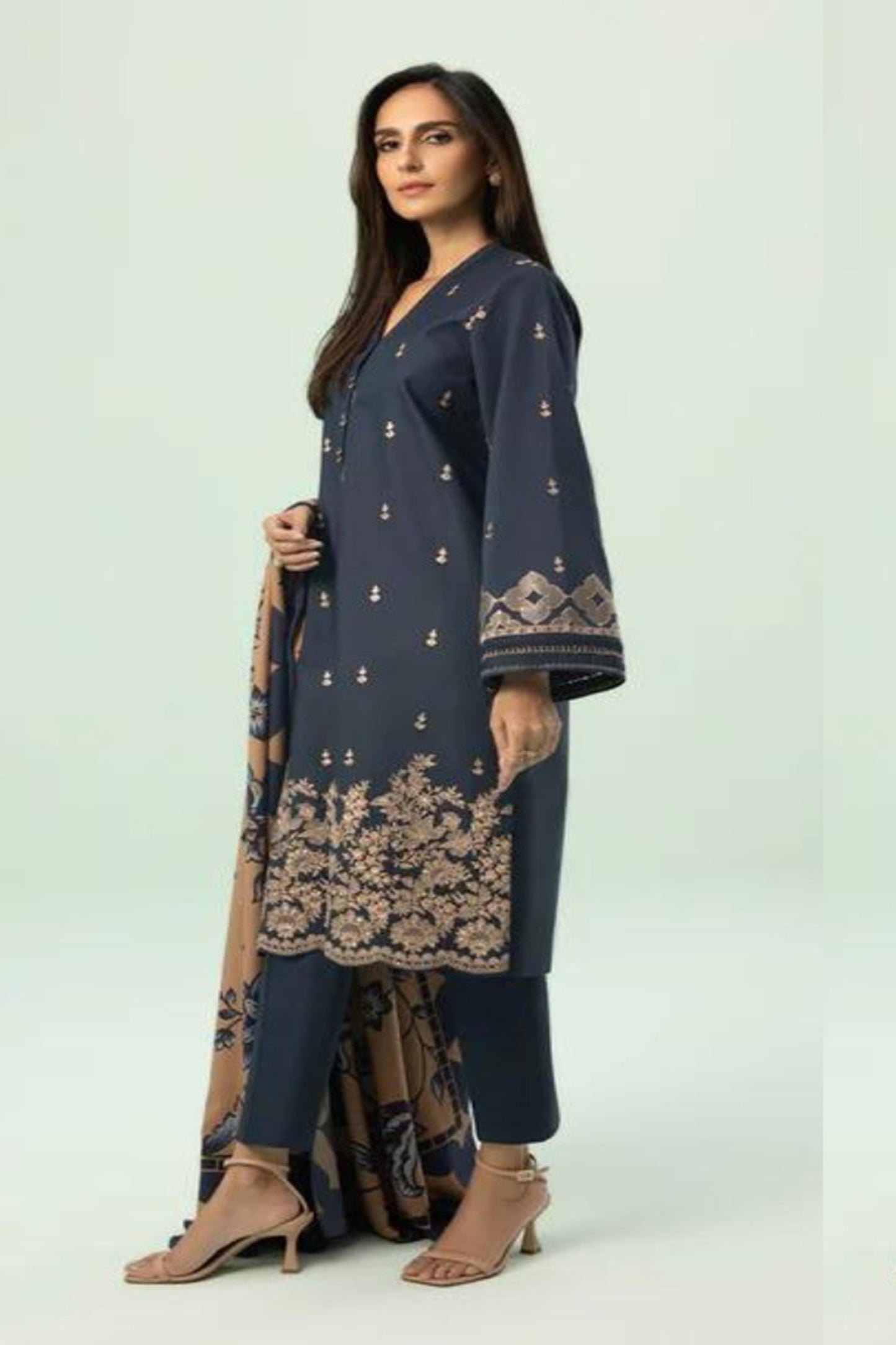 QN588-WINTER 3PC Dhannak Embroidered suit with Printed Shawll