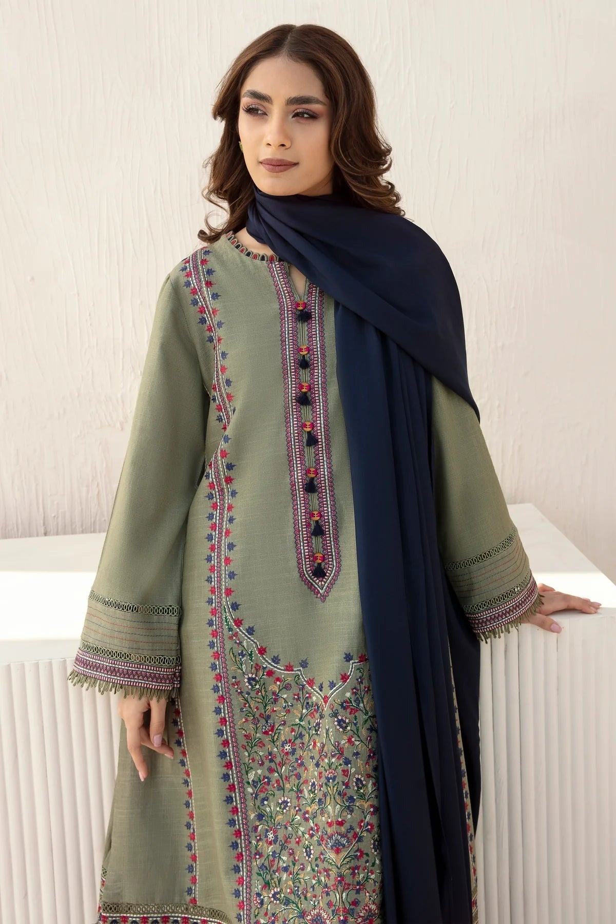 QN550-3pc Winter Embroidered khaddar Shirt With Bumble Wool Shawll