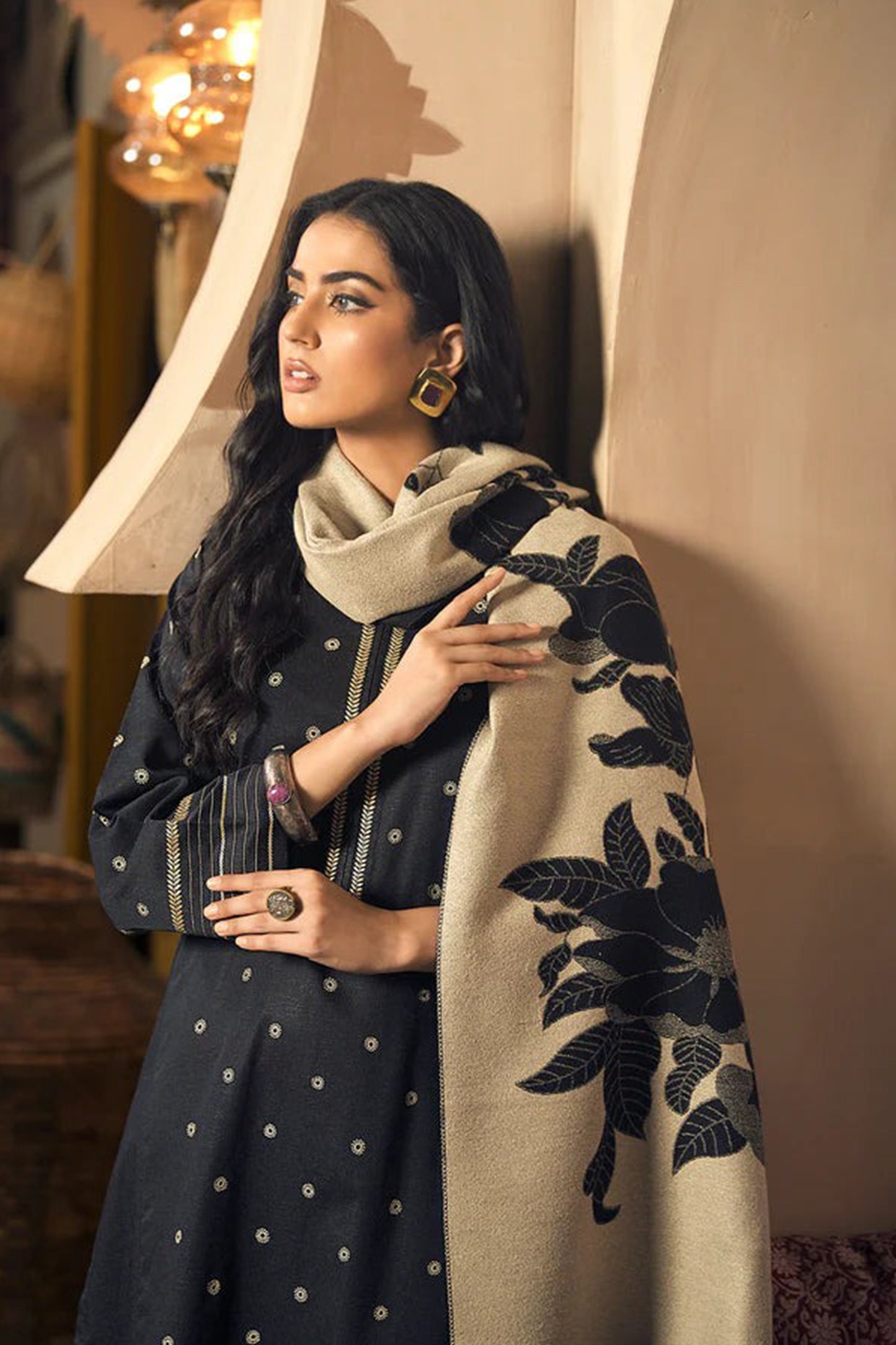 QN916-3PC Winter Dhannak Embroidered suit with Printed Shawl