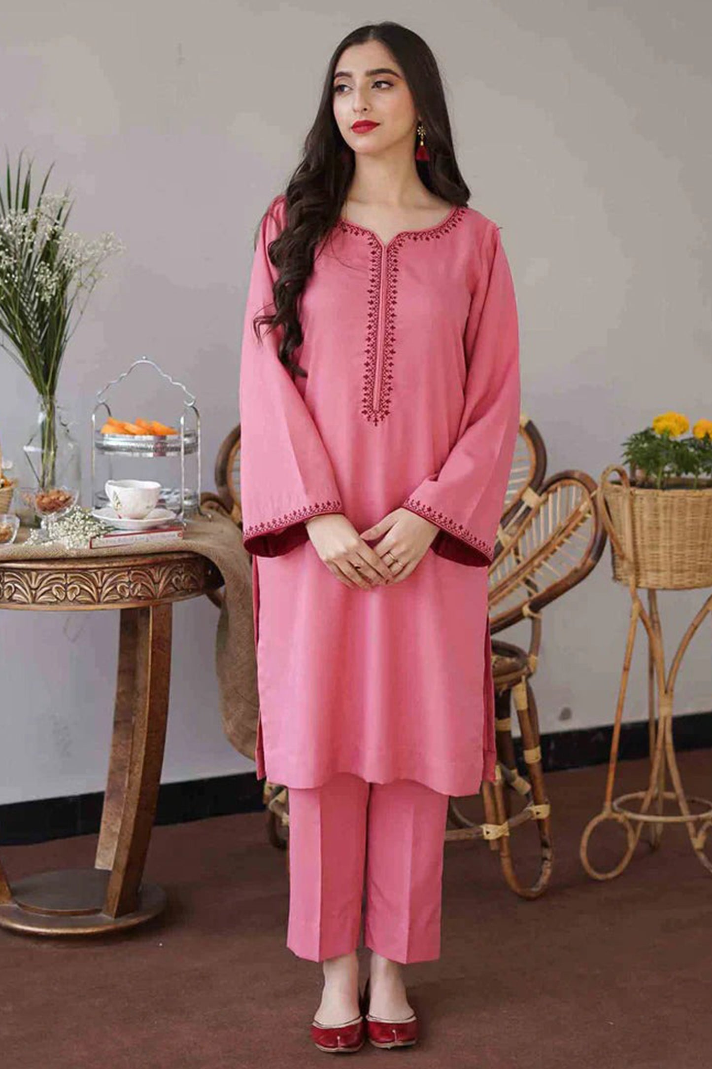 QN406-WINTER 3PC Dhanak suit with Embroidered Shawll