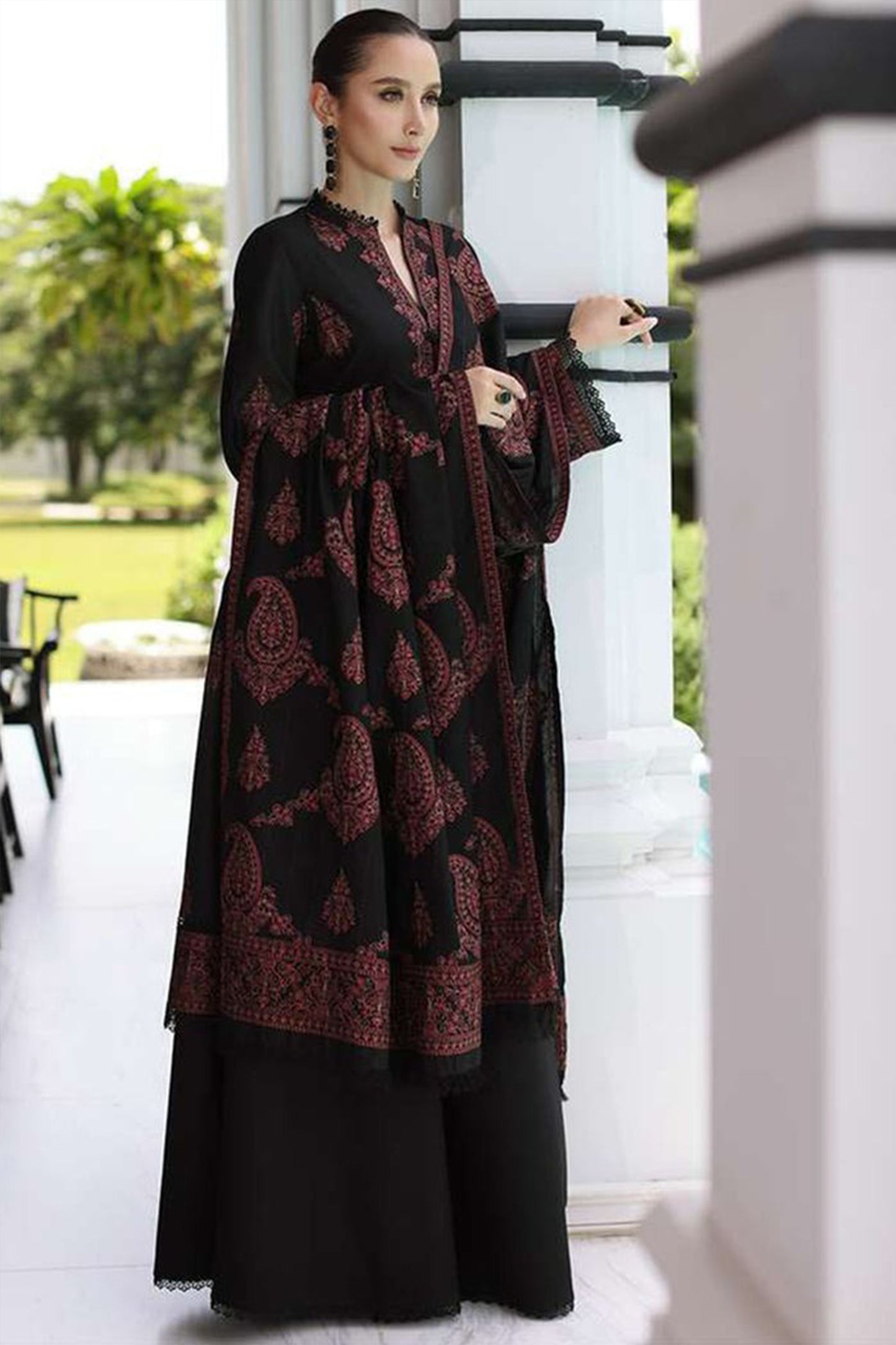 QN823-WINTER 3PC Dhannak Embroidered suit with Printed Shawll