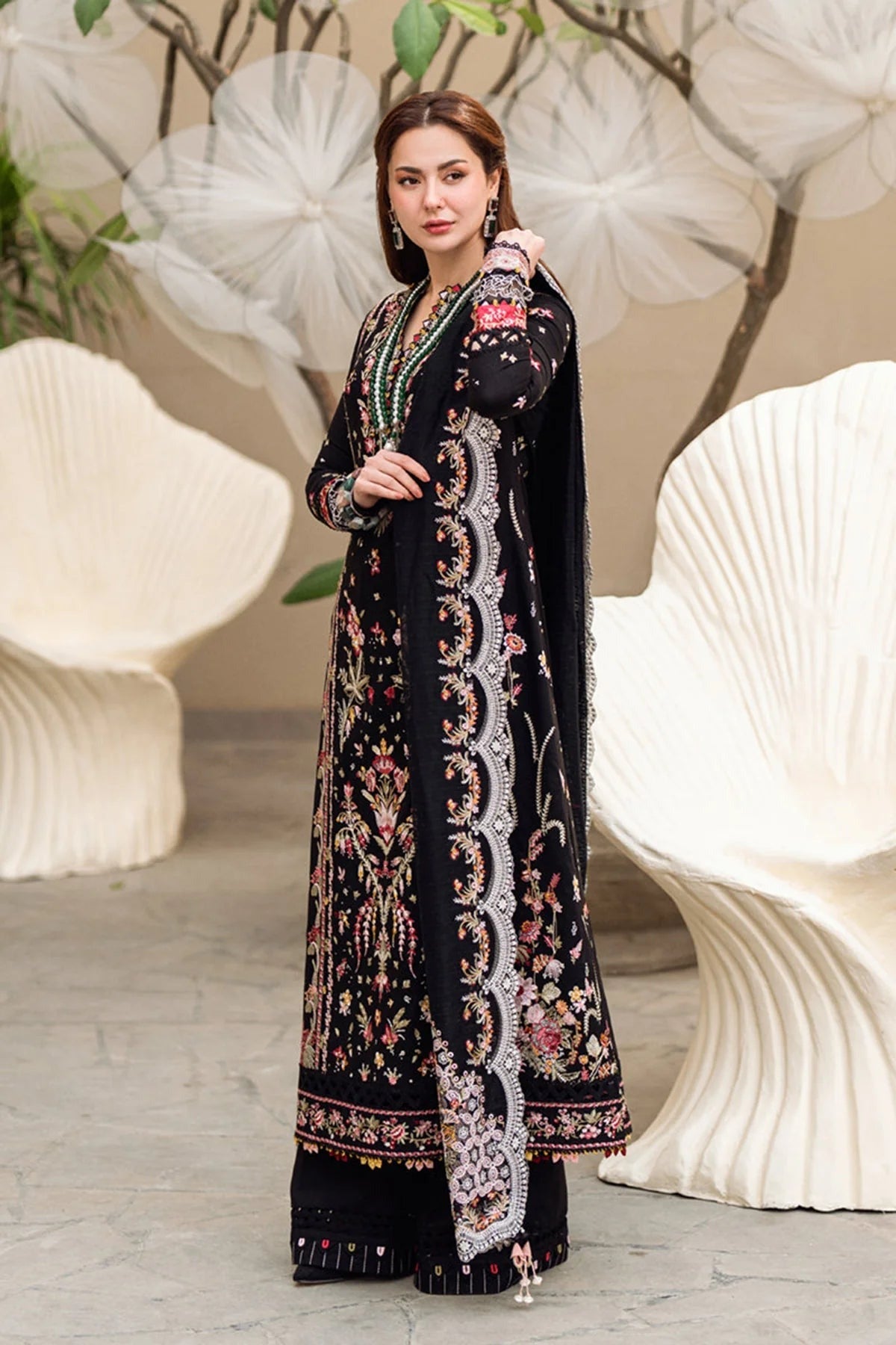 QN1033 -3PC Lawn Embroidered Shirt with Embroidered ornganza Dupatta