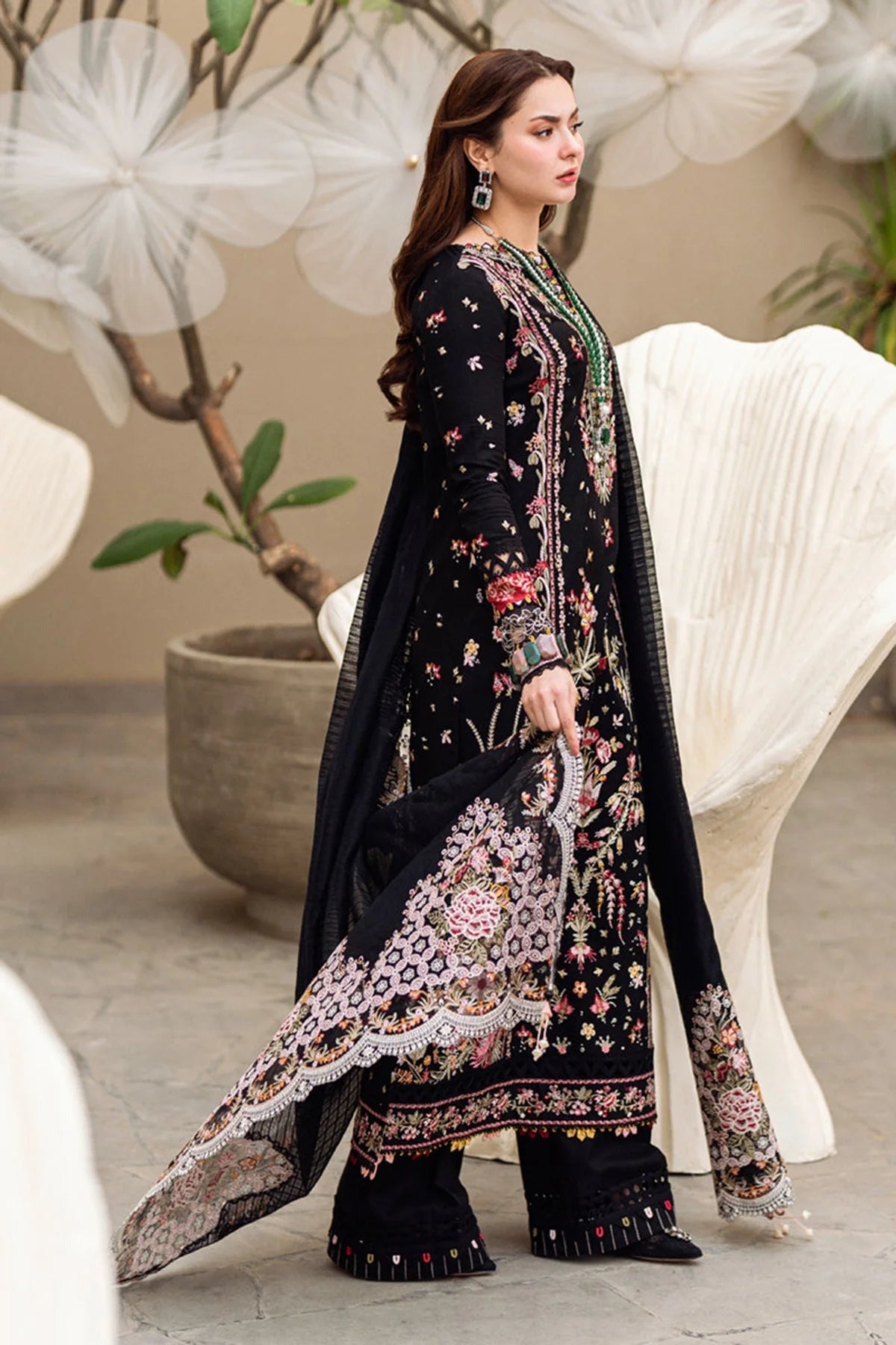 QN1033 -3PC Lawn Embroidered Shirt with Embroidered ornganza Dupatta