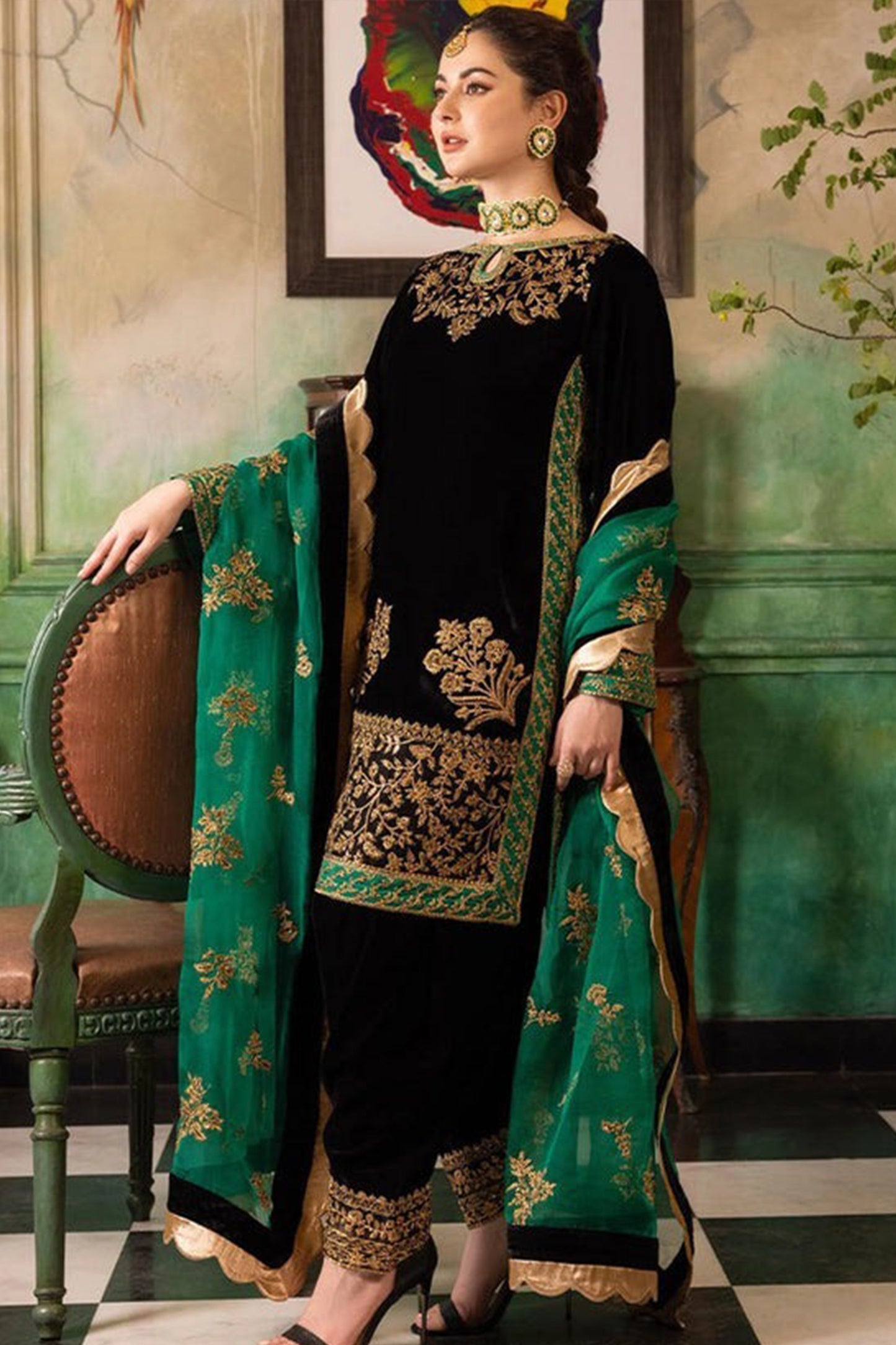 QN551 Velvet Winter Embroidered 3 Piece Dress With Organza embroidered Dopata