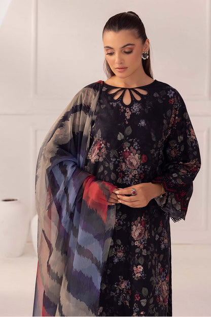 QN826- Winter 3PC Karandi Printed Suit