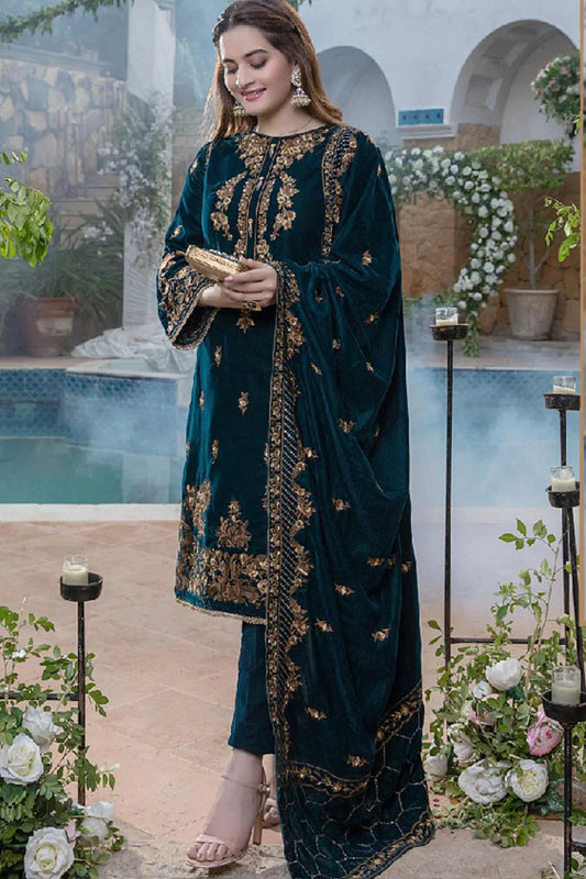 QN402-WINTER Embroidered Velvet Three piece With Velvet Shawl Winter Collection