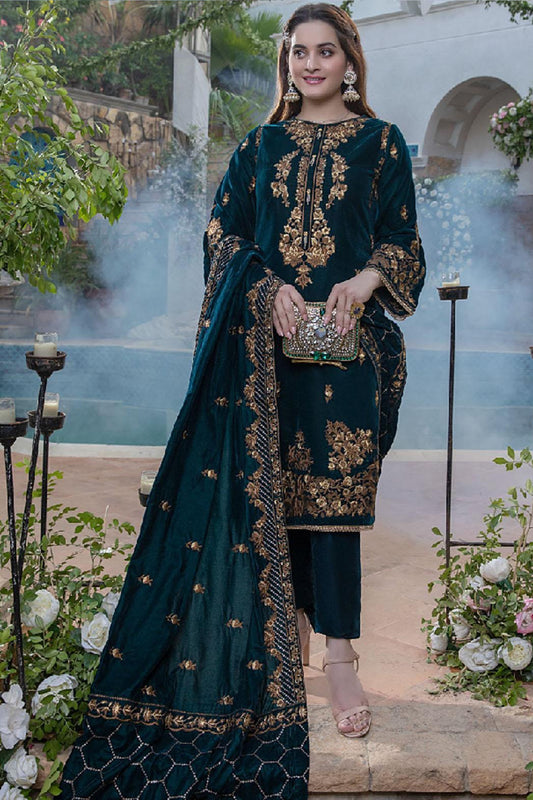 QN402-WINTER Embroidered Velvet Three piece With Velvet Shawl Winter Collection