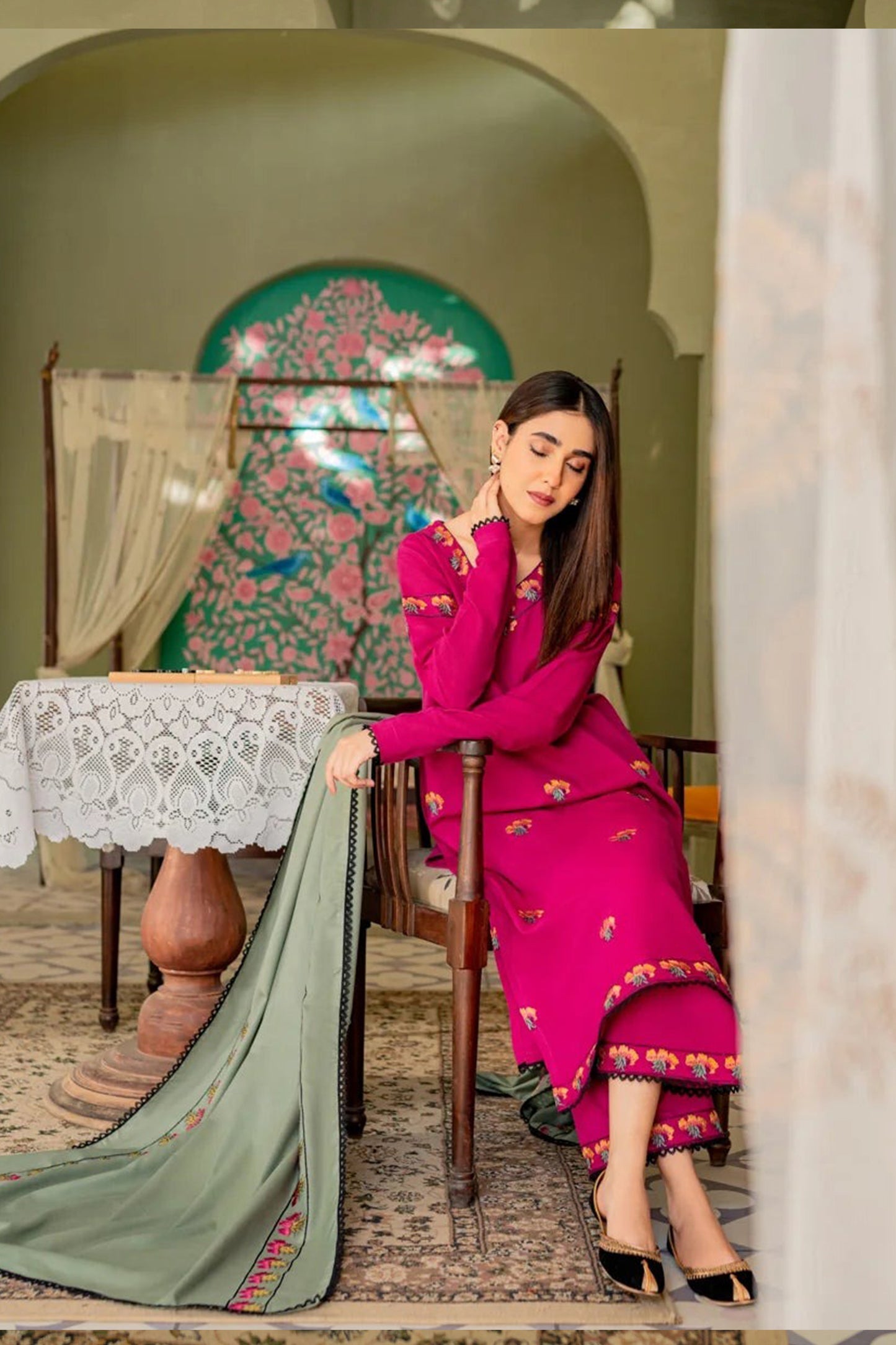 ZN571-WINTER 3PC Dhanak suit with Embroidered Shawll