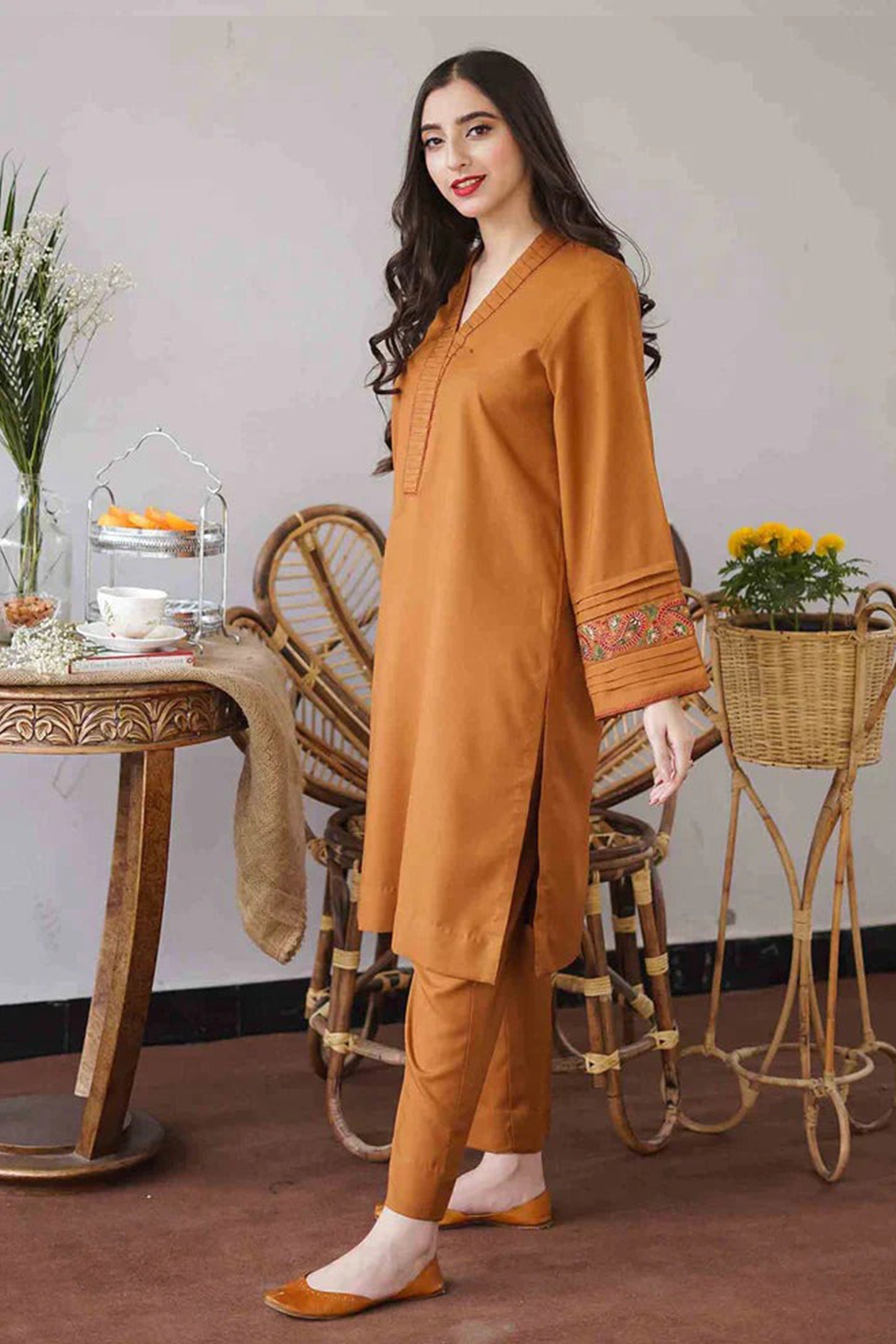 QN400-3PC Dhanak suit with Embroidered Dhanak Shawll